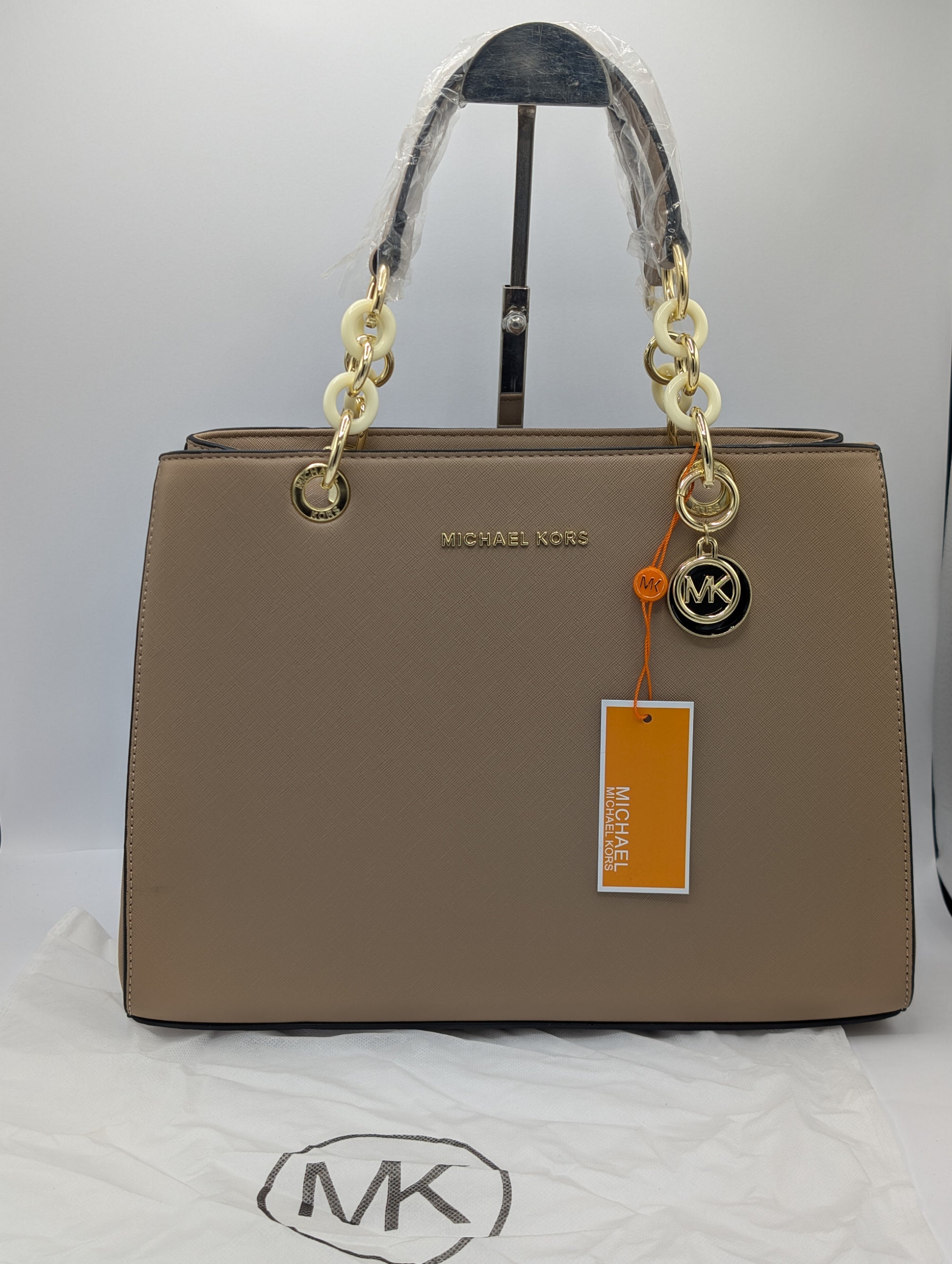 MK-CYNTHIA SATCHEL