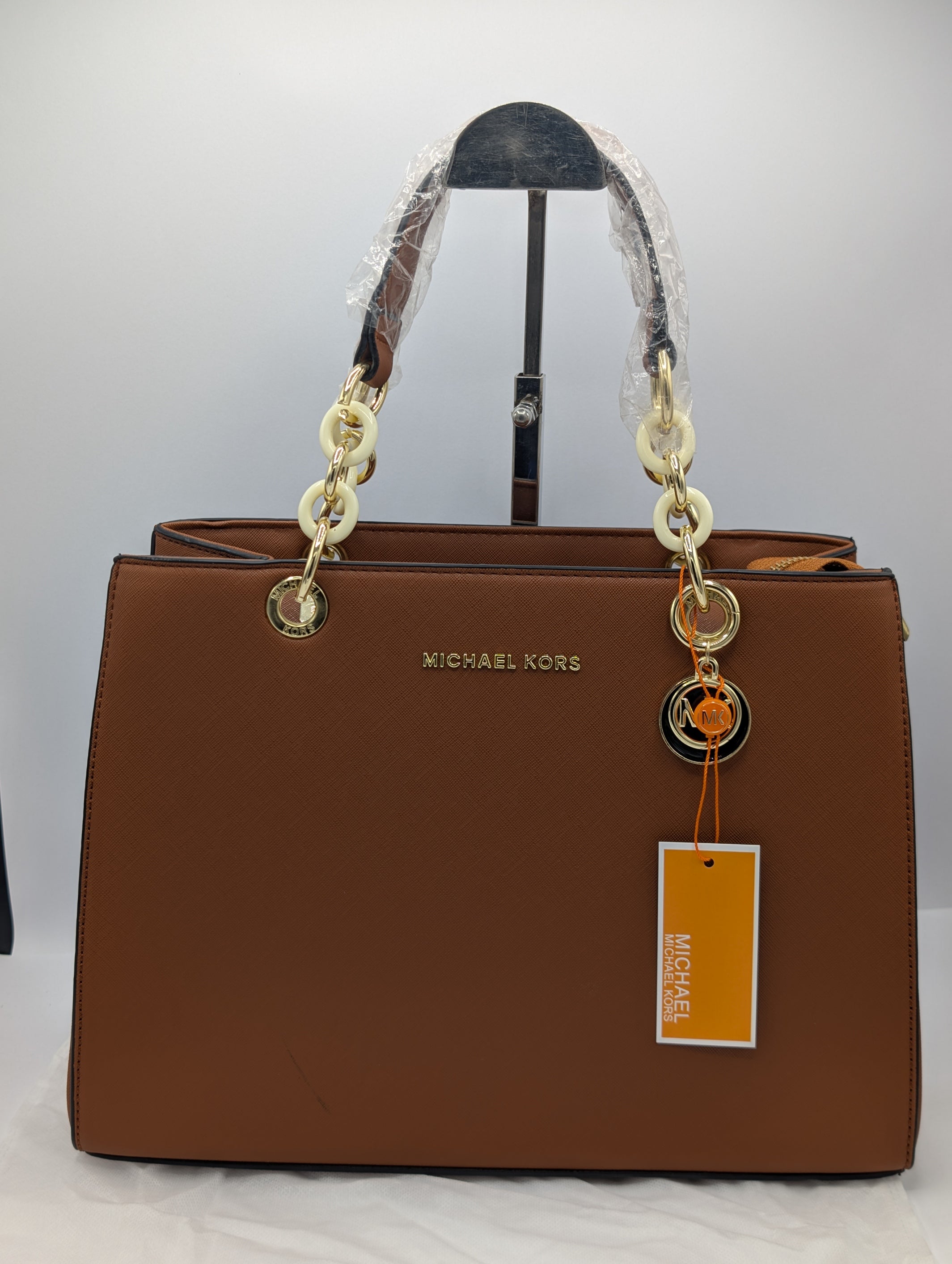 MK-CYNTHIA SATCHEL