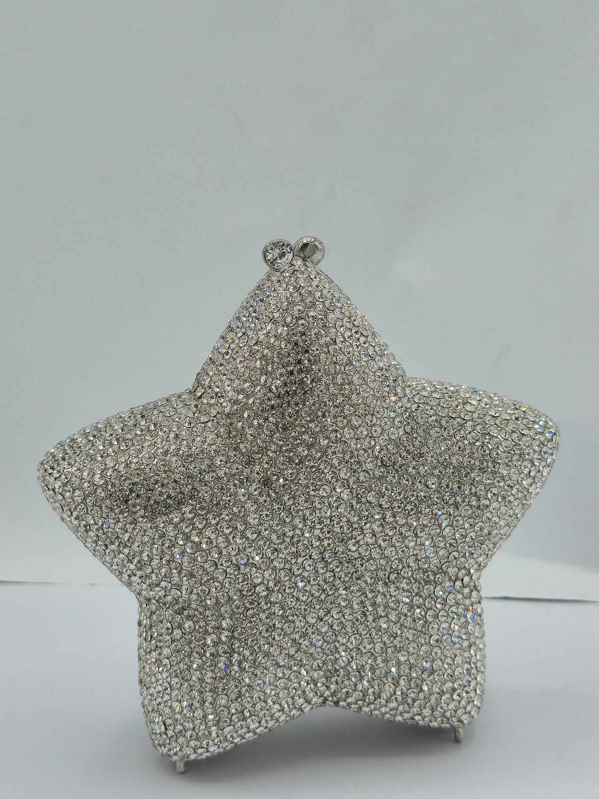 Star-shaped luxury crystal clutch