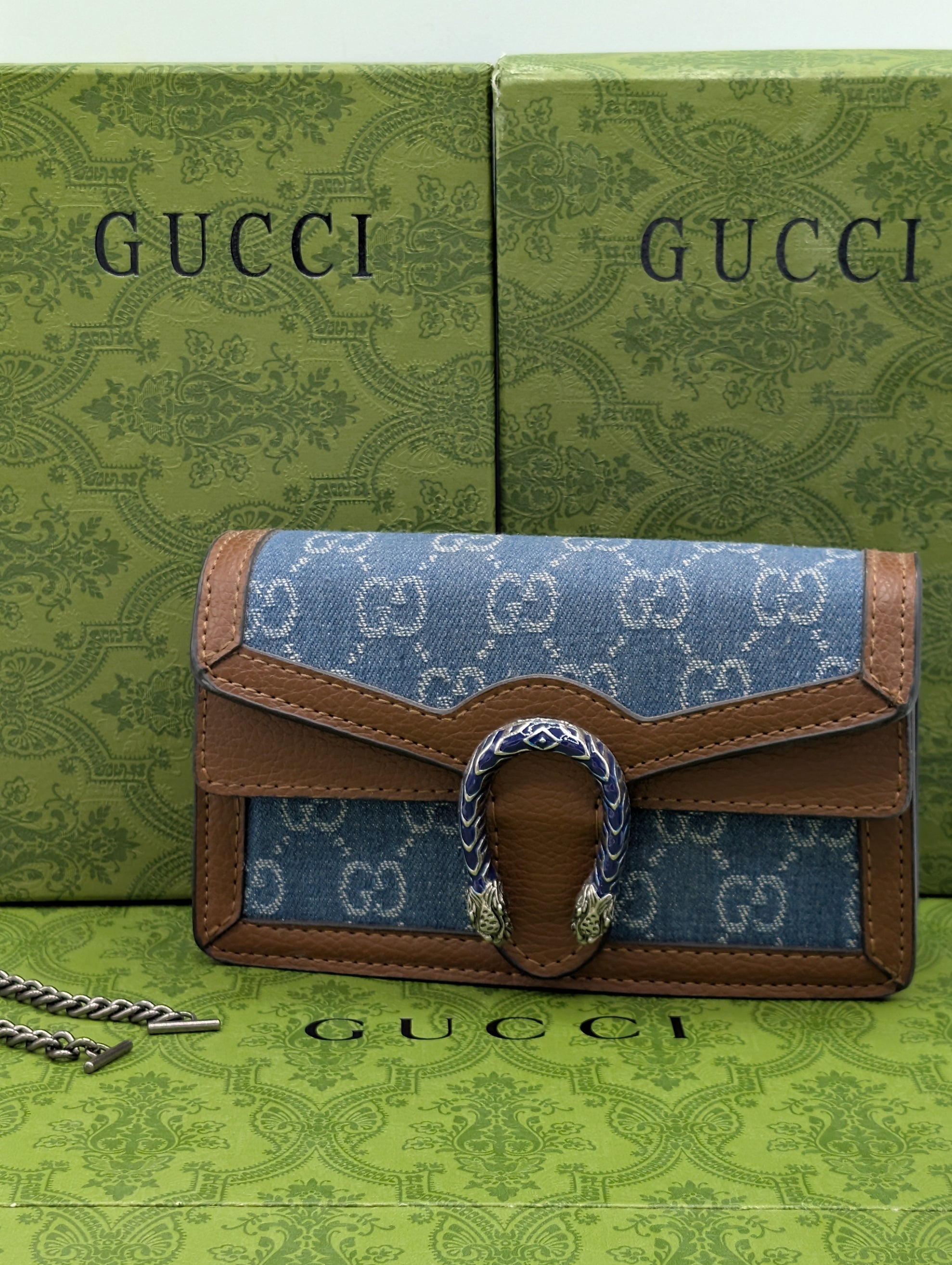 Gucci Dynosis