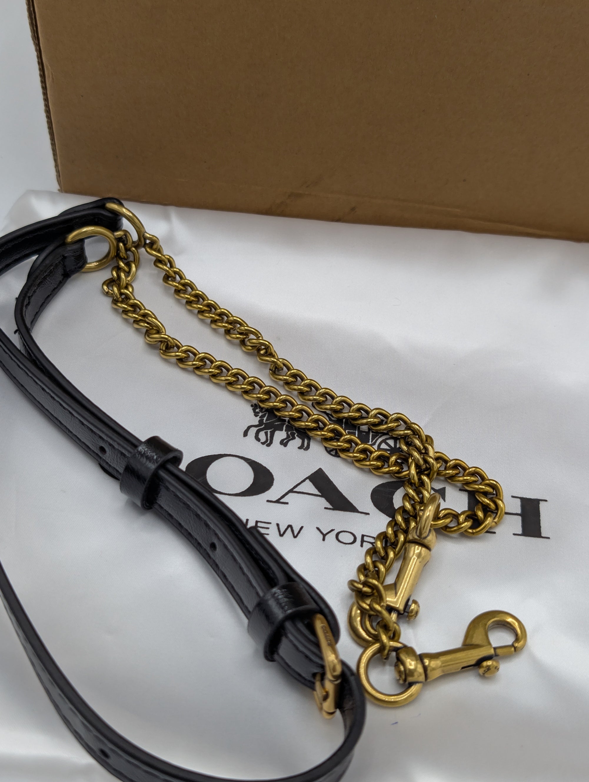 Tabby Chain Wallet