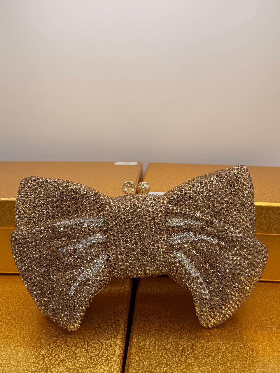 Glamour Bow Luxe