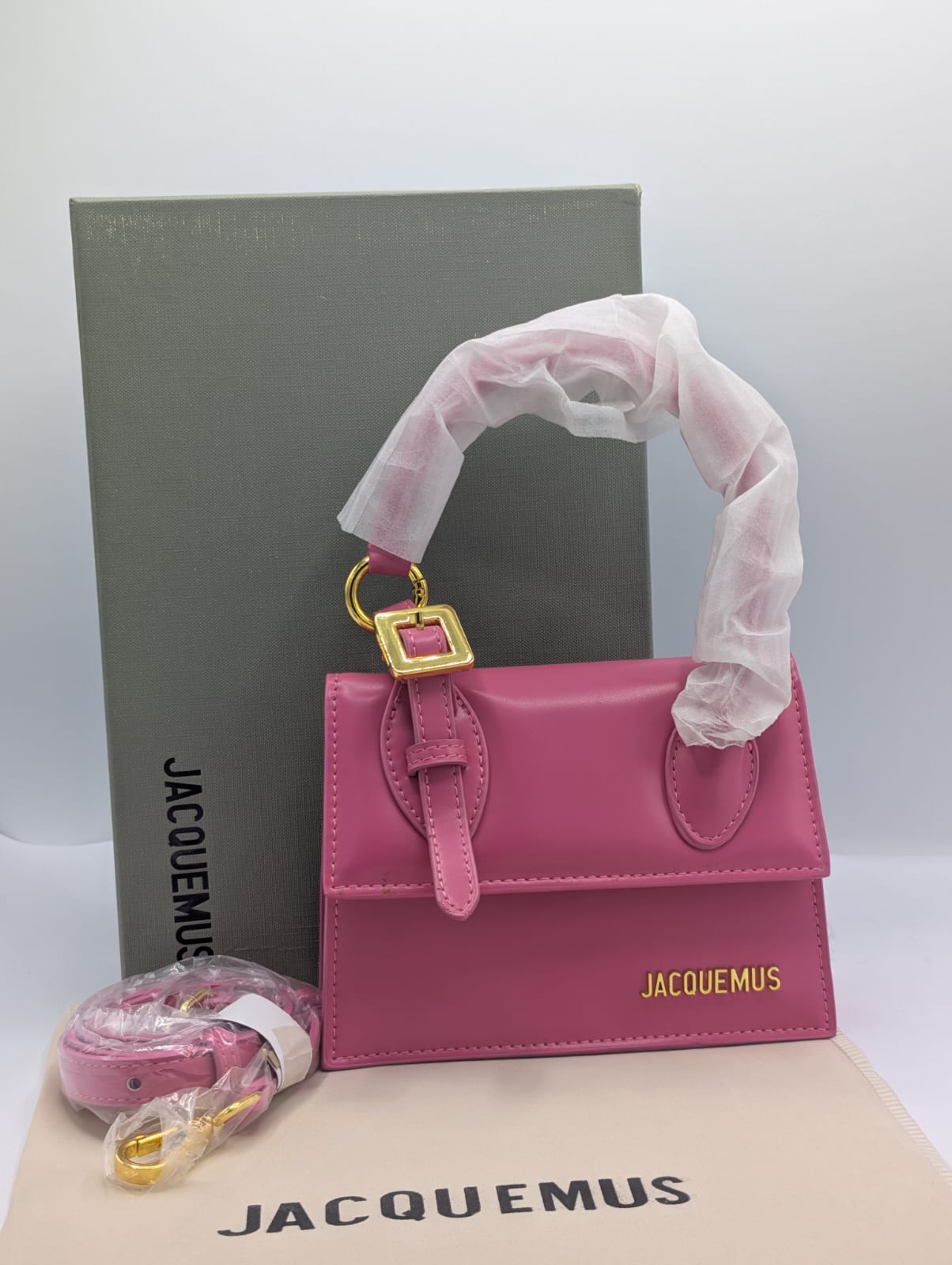 Everyday elegance, redefined. 👜