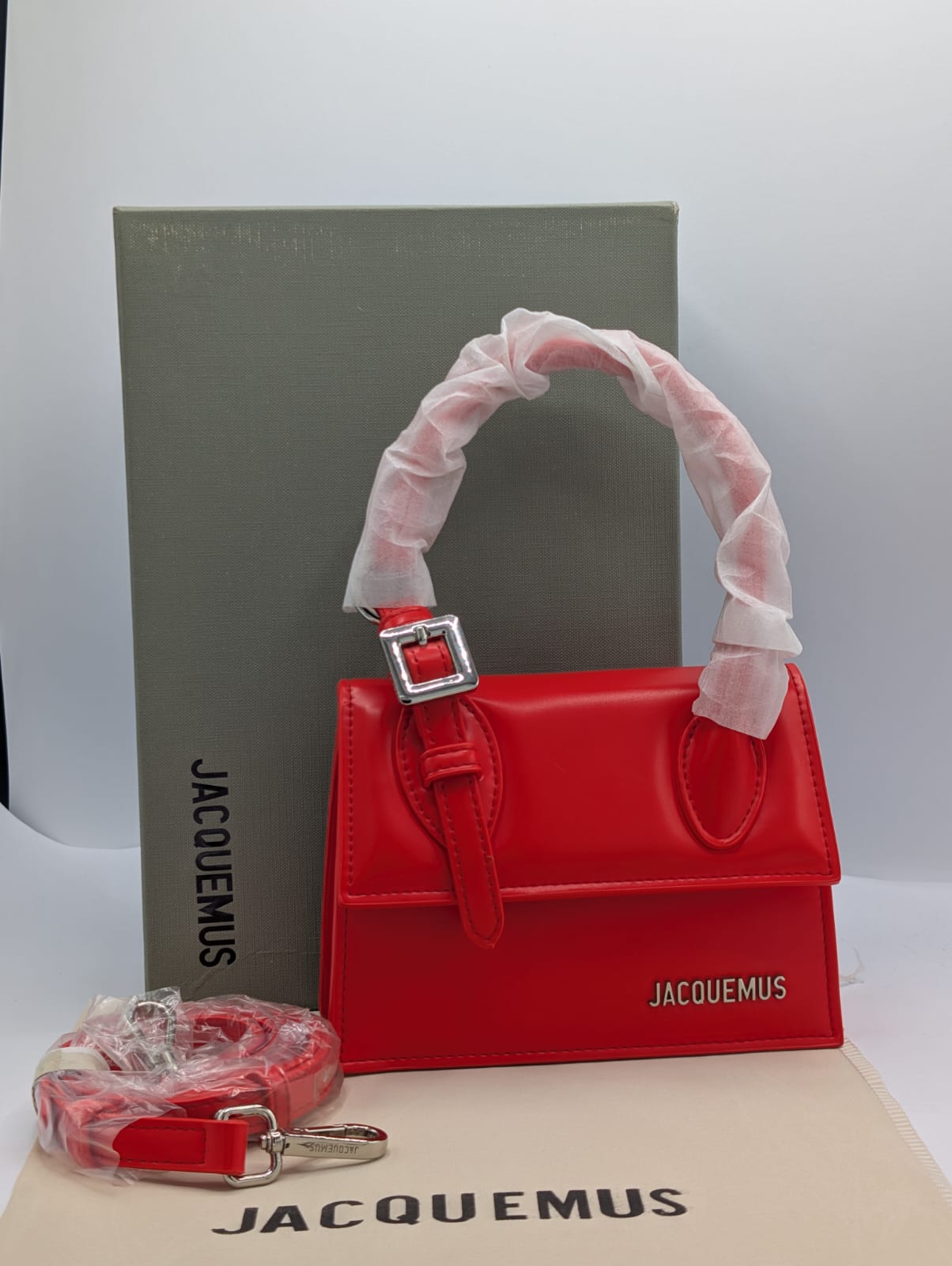 Everyday elegance, redefined. 👜
