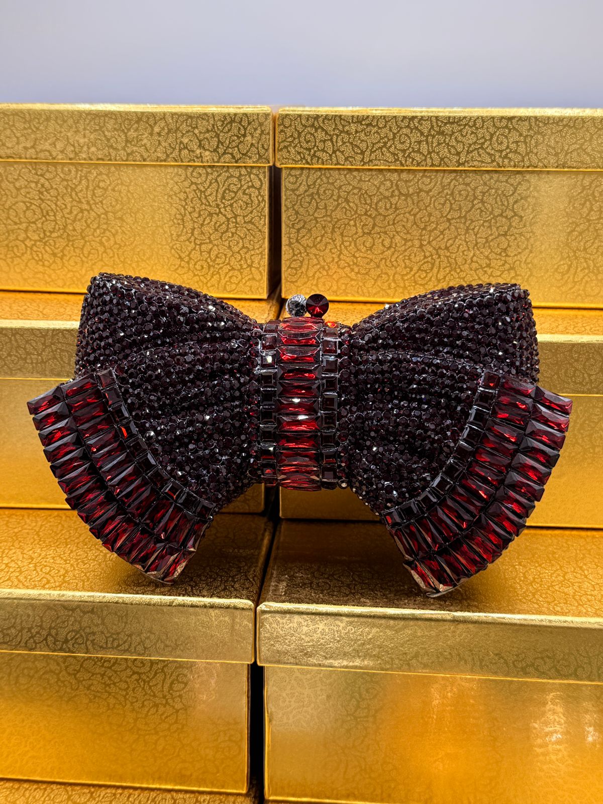 Glamour Bow Luxe