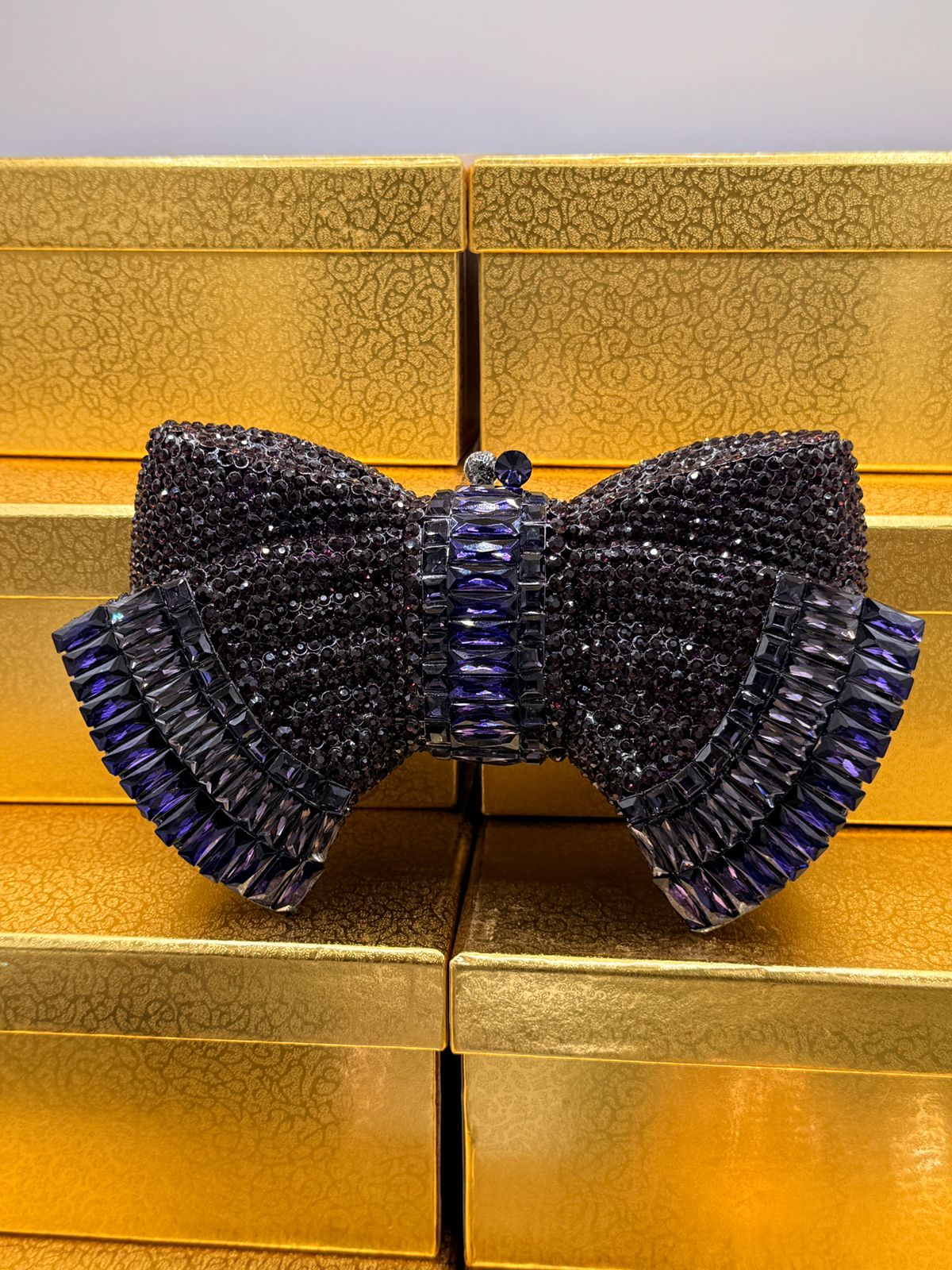 Glamour Bow Luxe