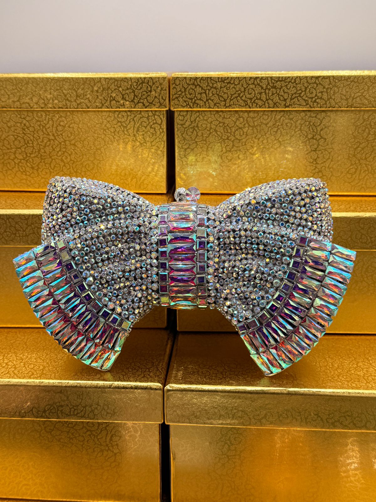 Glamour Bow Luxe