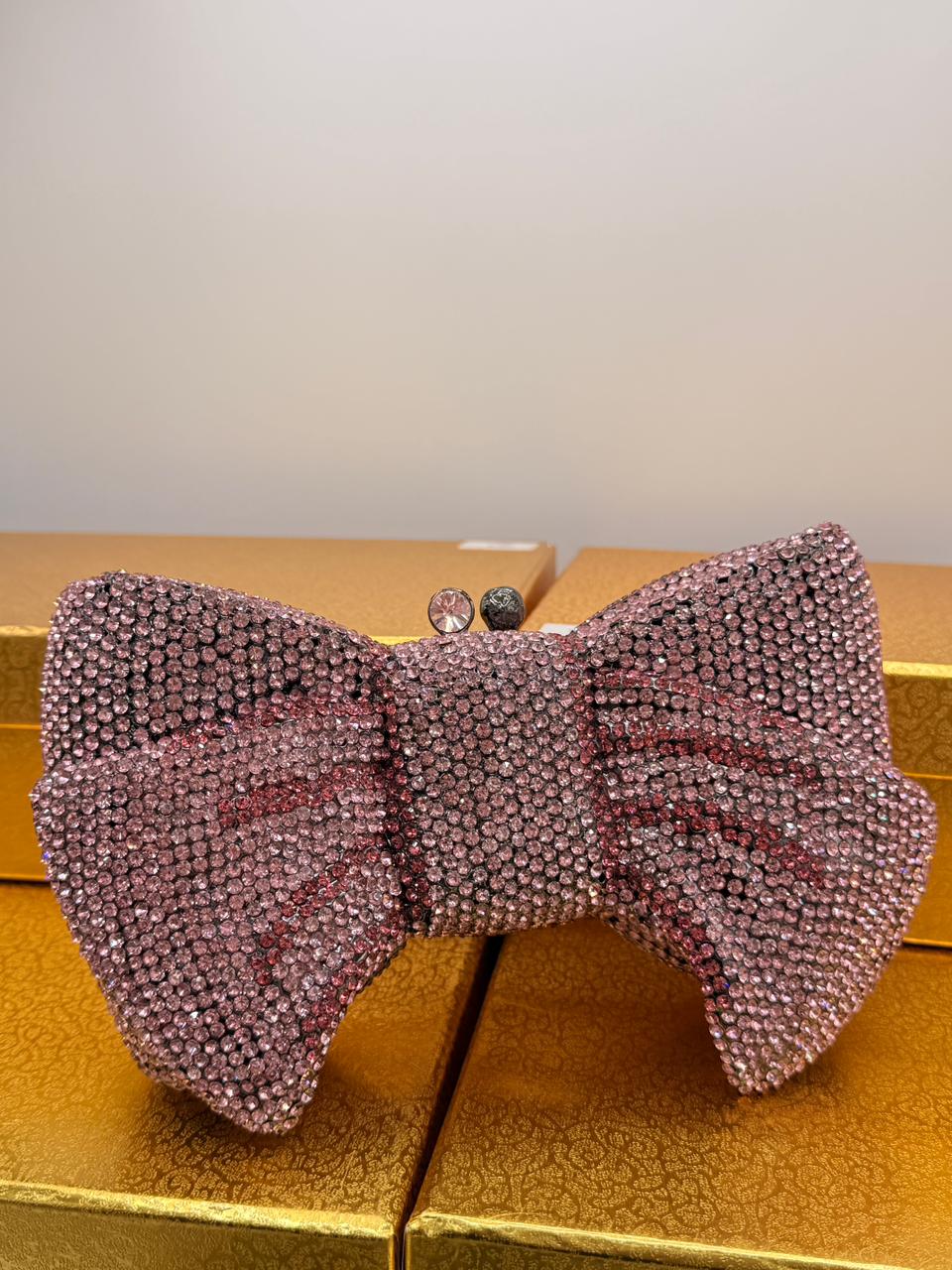 Glamour Bow Luxe