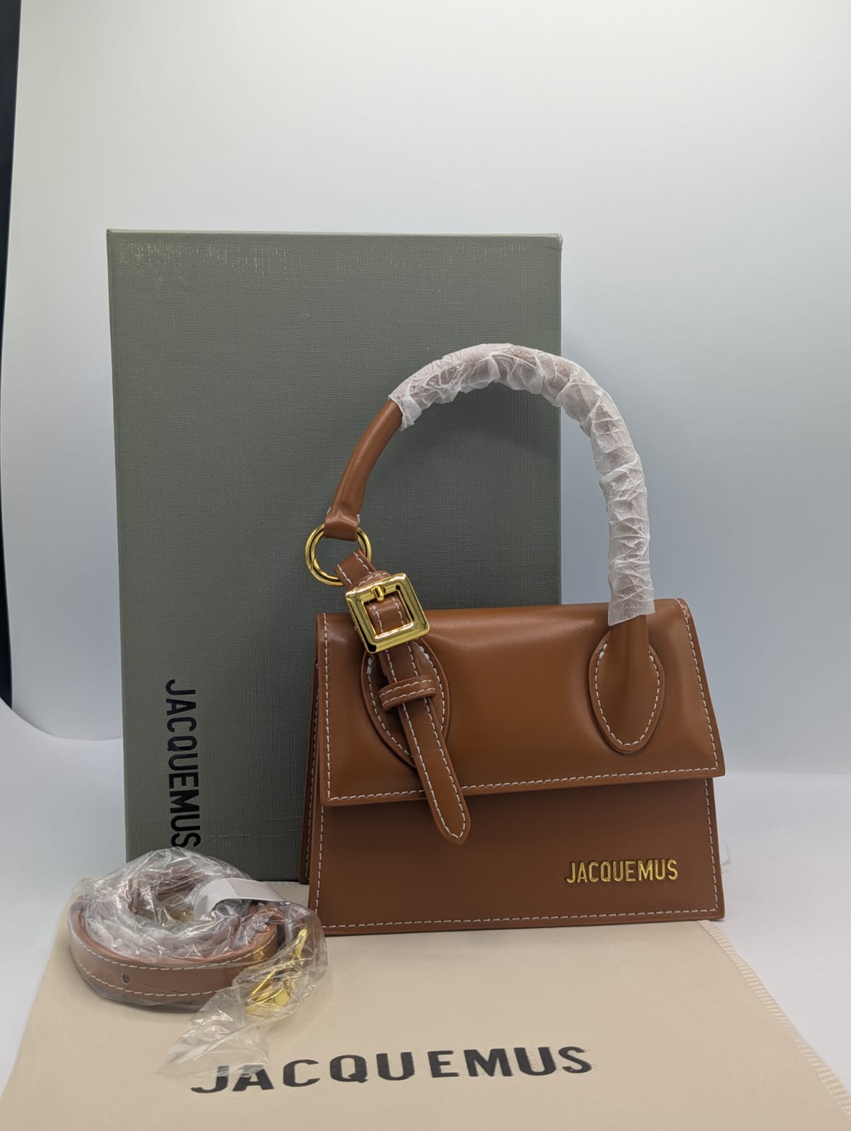 Everyday elegance, redefined. 👜